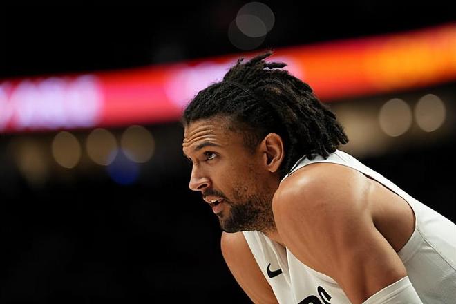 开拓者力克快船塞布尔防守闪耀西部排名战白热