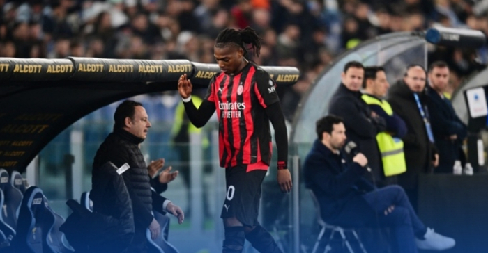 米兰0-1负拉齐奥莱奥推搡阿莱格里争冠悬念再减