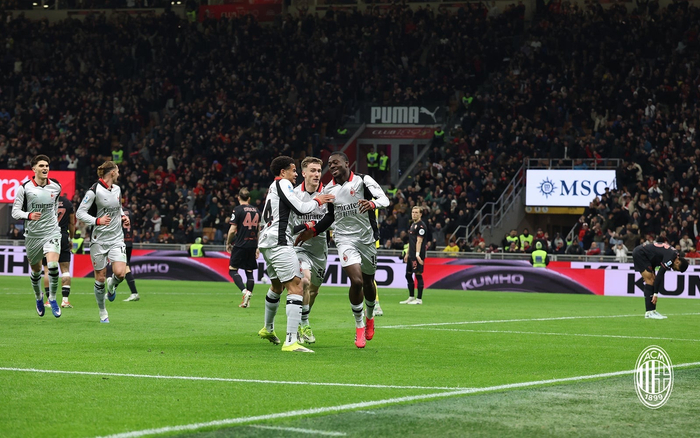 米兰双雄联名球衣助阵 战胜老对手取关键胜利