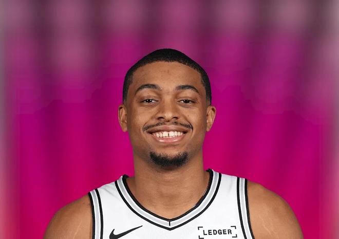 马刺双星全勤背后医疗团队成隐形冠军