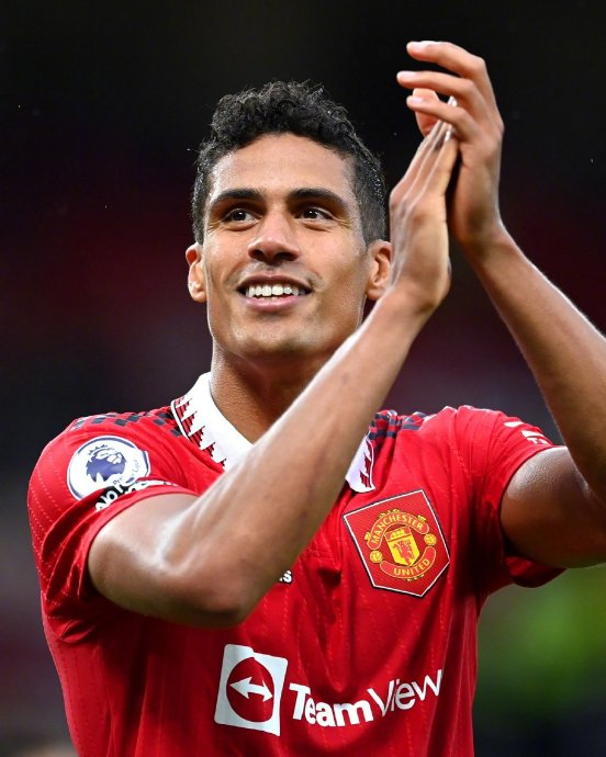 曼联后卫瓦拉内迎来33岁生日 获俱乐部祝福